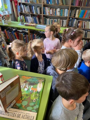 Wycieczka do Biblioteki Miejskiej gr IV 2021_2