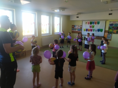grupa 3 zakończenie projektu Piątki na sportowo_12