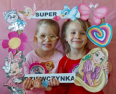 DZIEŃ DZIEWCZYNEK gr II 2022_12