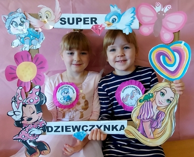 DZIEŃ DZIEWCZYNEK gr II 2022_13