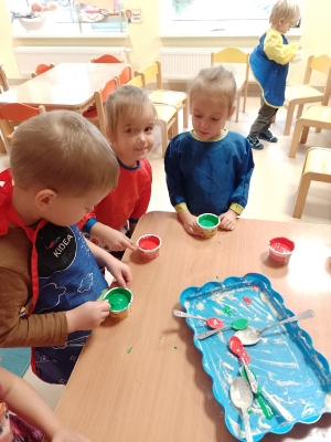 Mali artyści - rosnące farby gr I_11