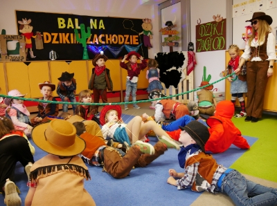 Bal na DZIKIM ZACHODZIE gr II 2023_8