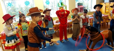 Bal na DZIKIM ZACHODZIE gr II 2023_22