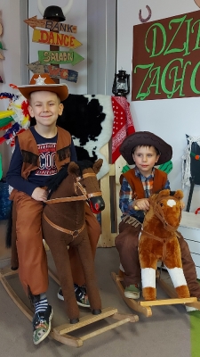 Bal na DZIKIM ZACHODZIE gr II 2023_27