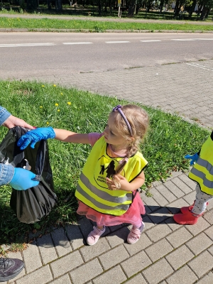 Sprzątanie świata gr II_12