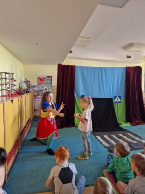Teatrzyk Zosia i zebra na drodze_23