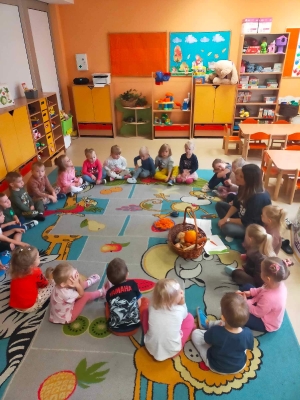 JESIEŃ W SADZIE I OGRODZIE - GR. I 